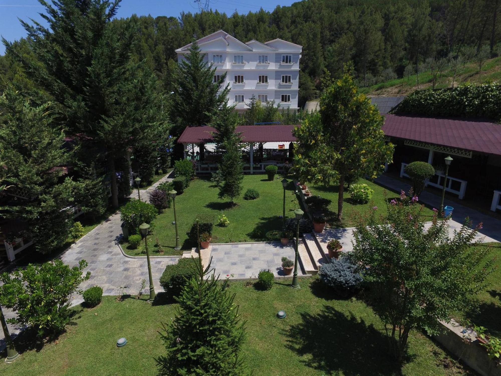 Hotel Elvis Mjull-Bathore Exterior photo