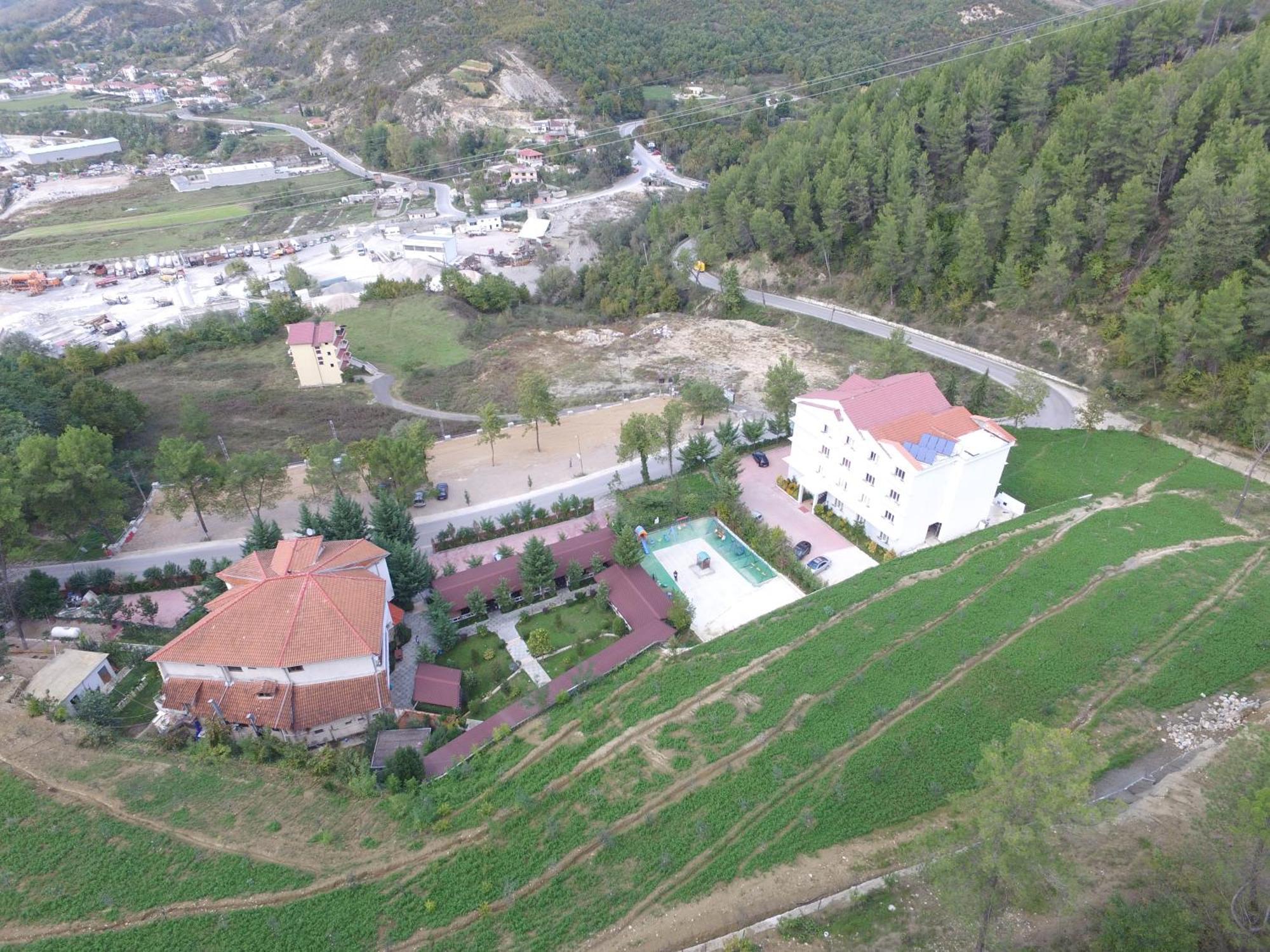 Hotel Elvis Mjull-Bathore Exterior photo